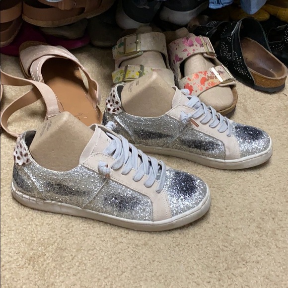 dolce vita glitter sneakers